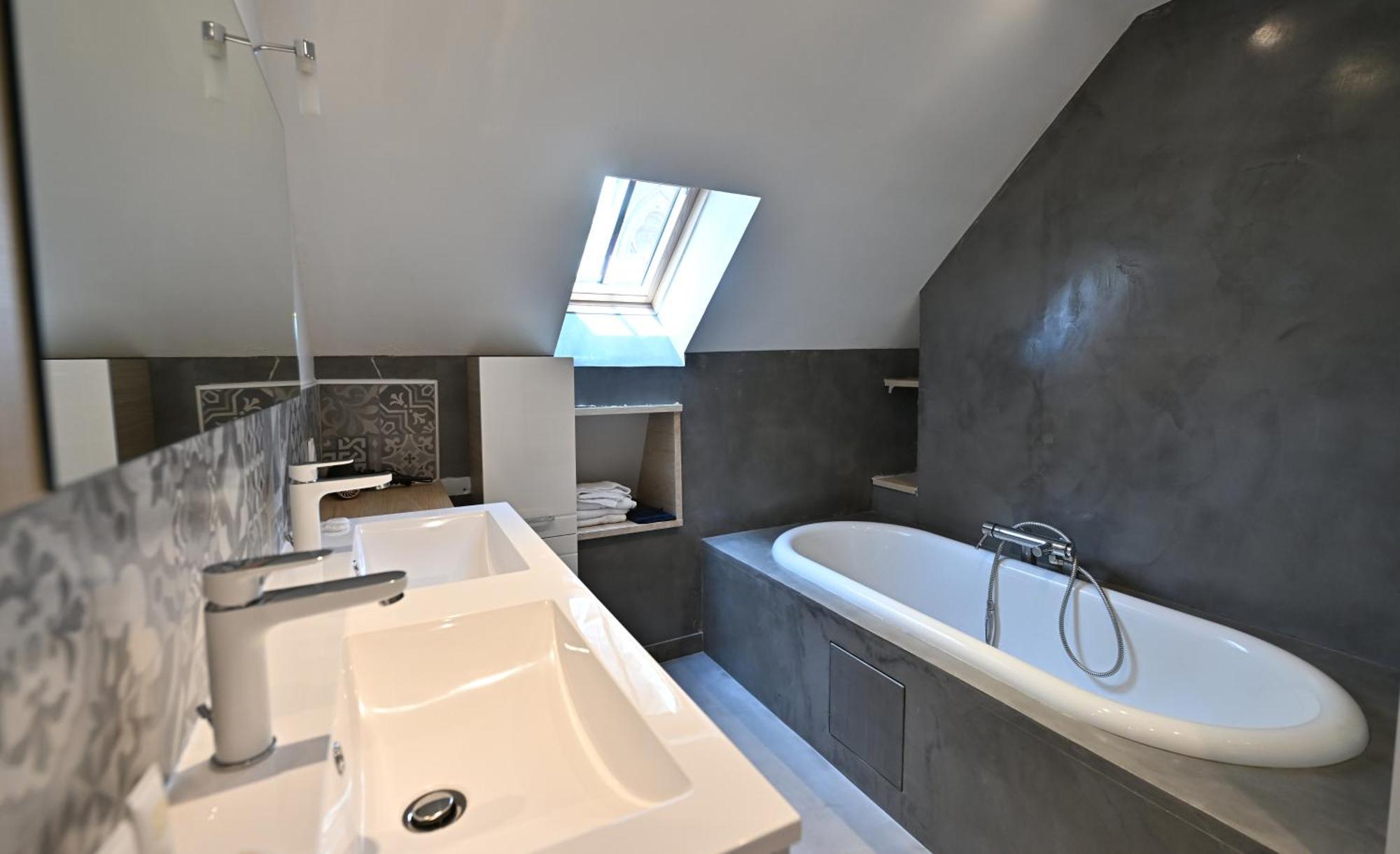 3 Appartements Premium Au Pied De La Cathedrale - Hypercentre Санс Екстериор снимка